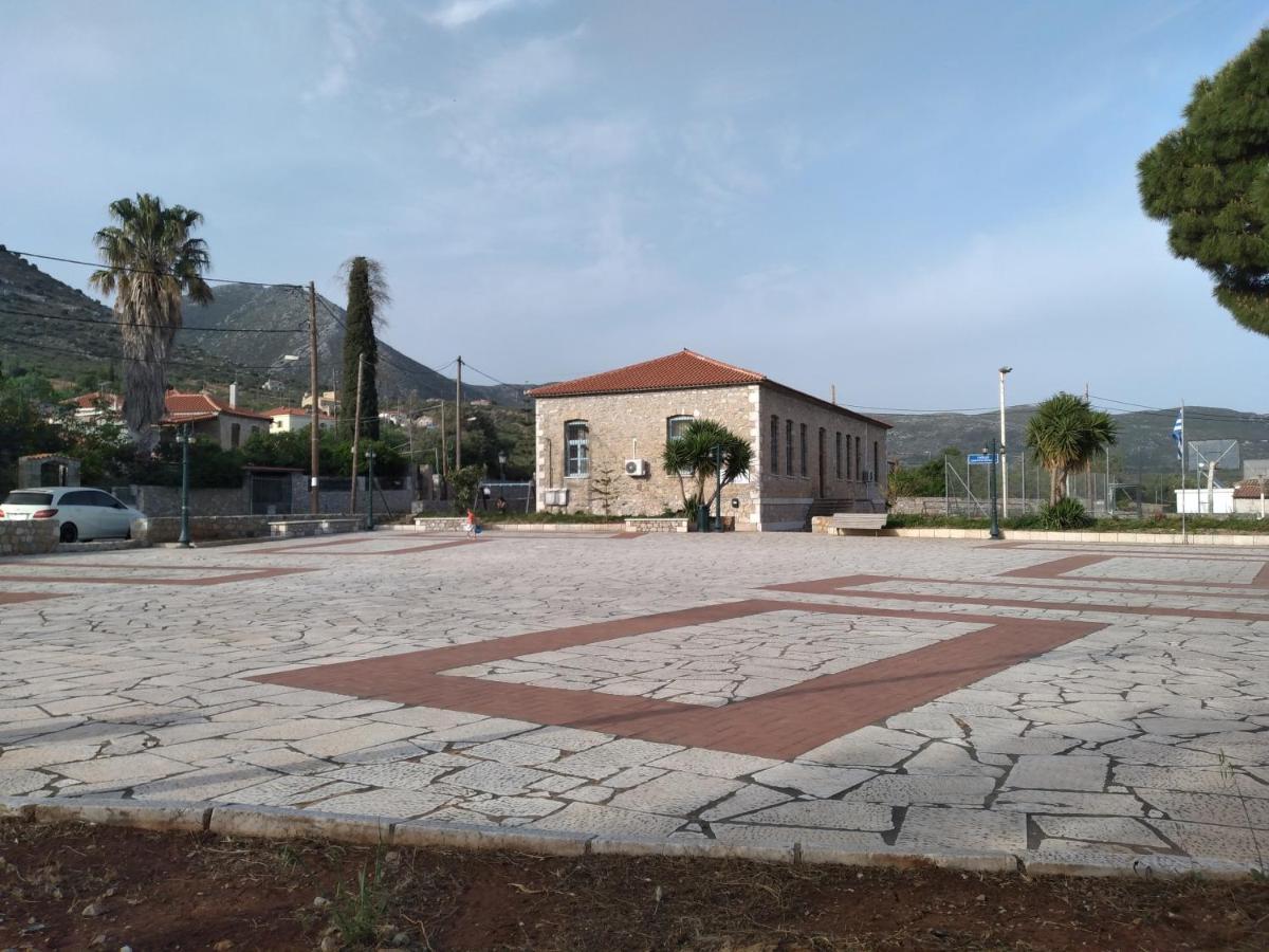 Aspasia House Ойтілон Екстер'єр фото